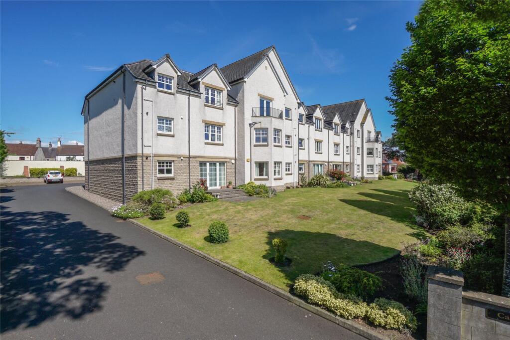 2-bed flat on Carberry Court, Leven, Fife, KY8, £169,500