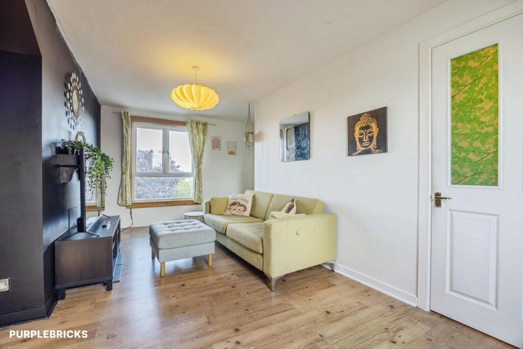 Apartment in Edinburgh - More