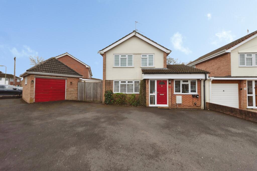 Main image of property: Albretia Avenue, Waterlooville