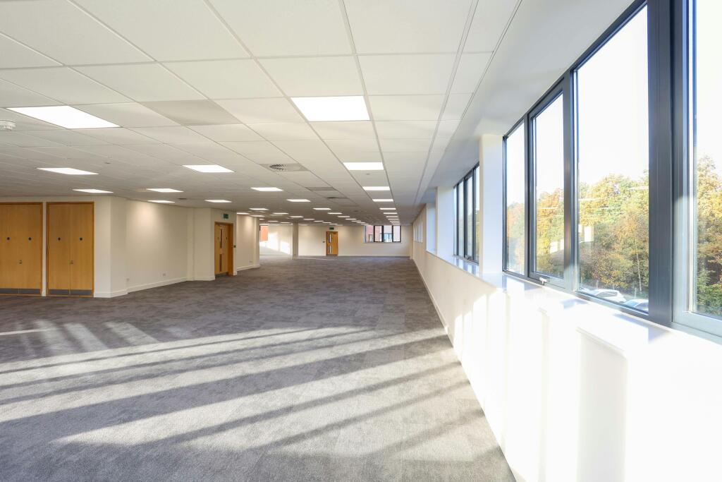 61125  Wolverhampton BP  GROUND STILLS 24.jpg