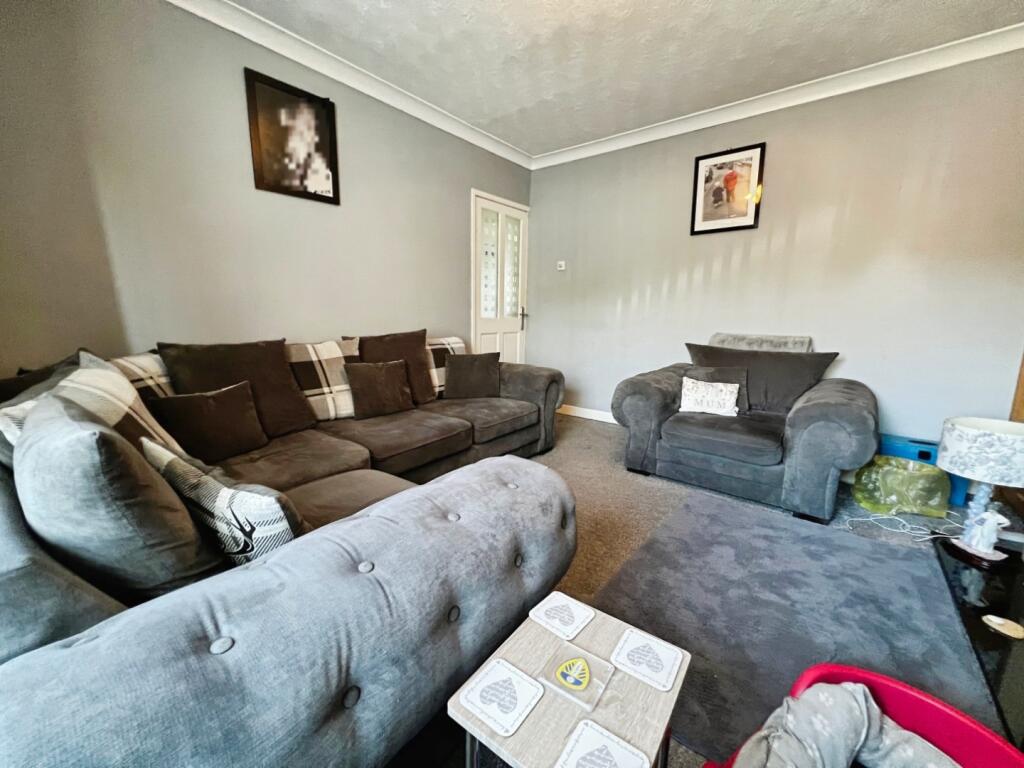 House in Bradford - View 4
