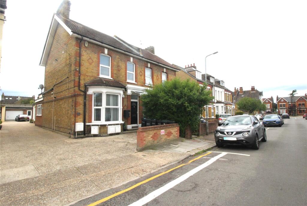 Main image of property: Kent Road, Gravesend, DA11