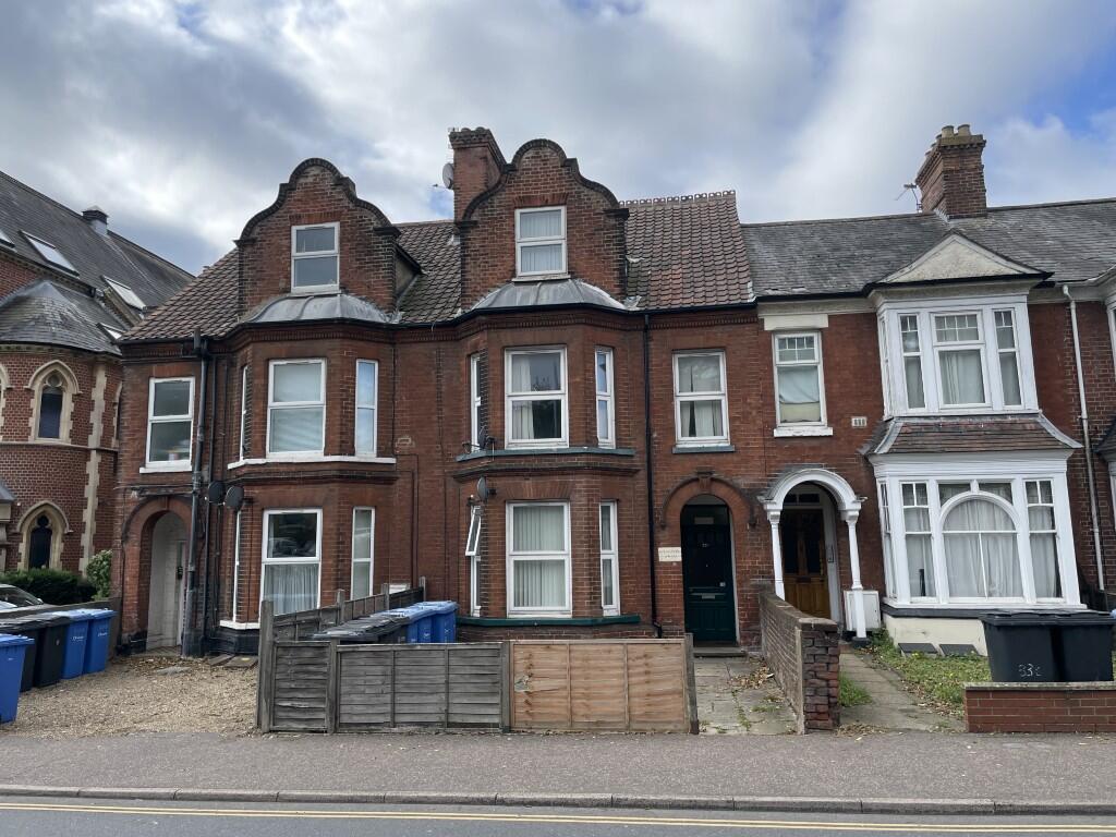Studio flat on 33C Thorpe Road, Norwich, Norfolk NR1 1UH, £275,000