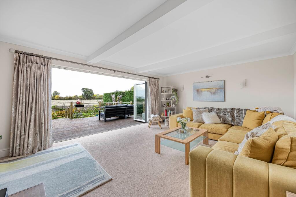 House in Hankerton, Wiltshire - View 4