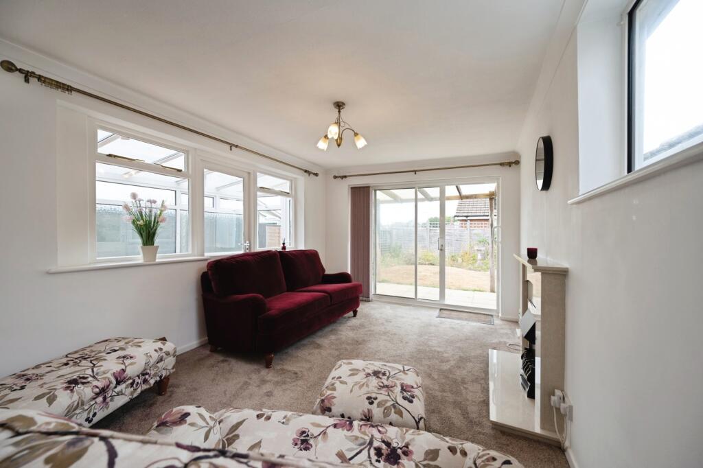 House in Havant, South Hayling - View 3