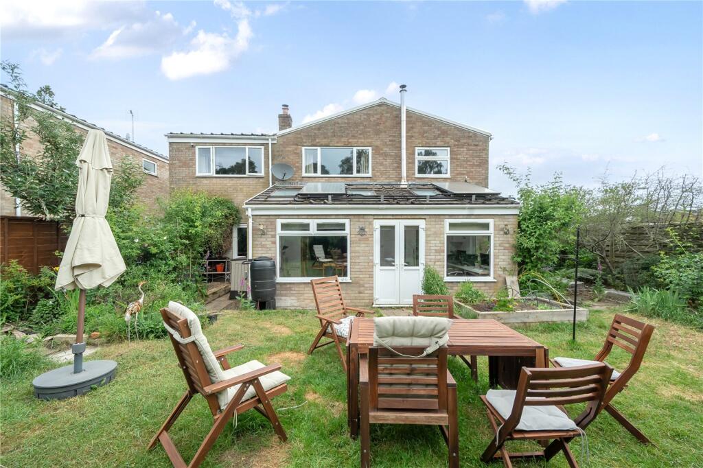 The Paddock, Headley, Hampshire, GU35 photo 4