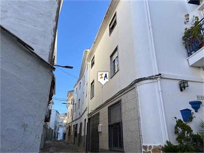 Main image of property: Andalucia, Jaén, Castillo de Locubín