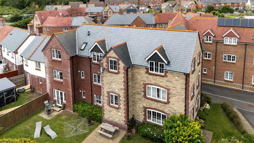 Main image of property: Farwell Crescent, Chickerell, Weymouth