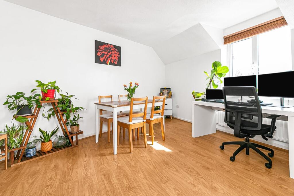 Pascal Way, Letchworth Garden City, SG6 - View 3
