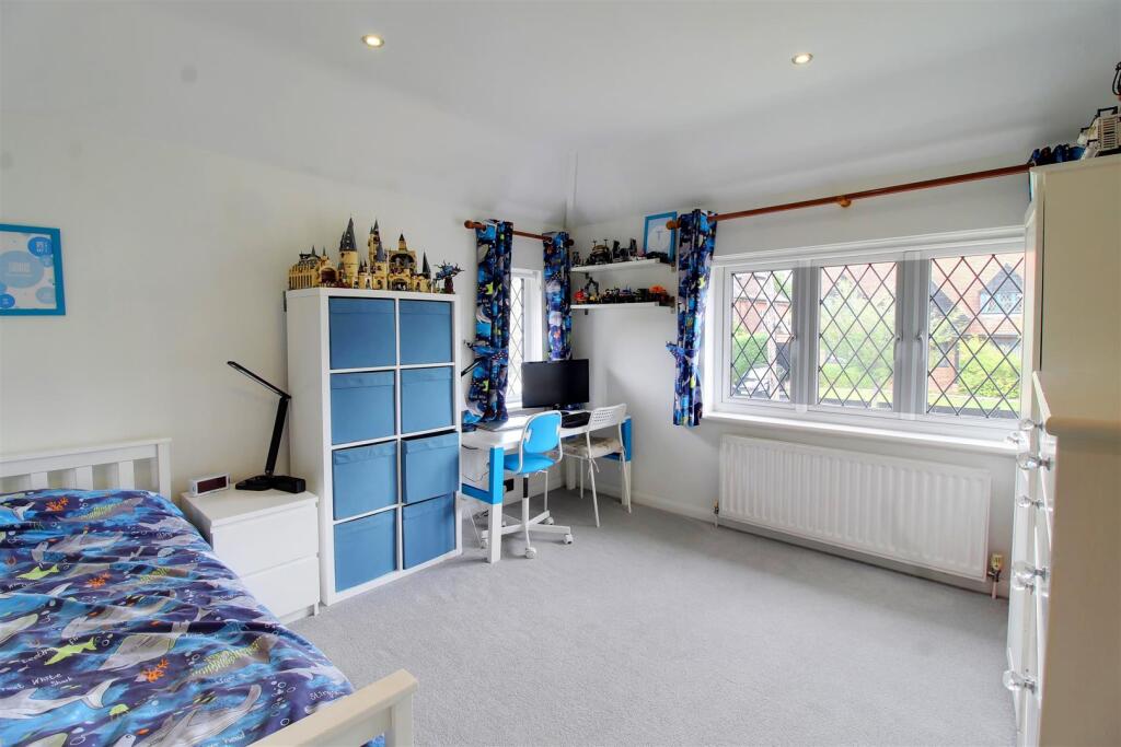 Additional image 8 of Bradmore Way, Brookmans Park