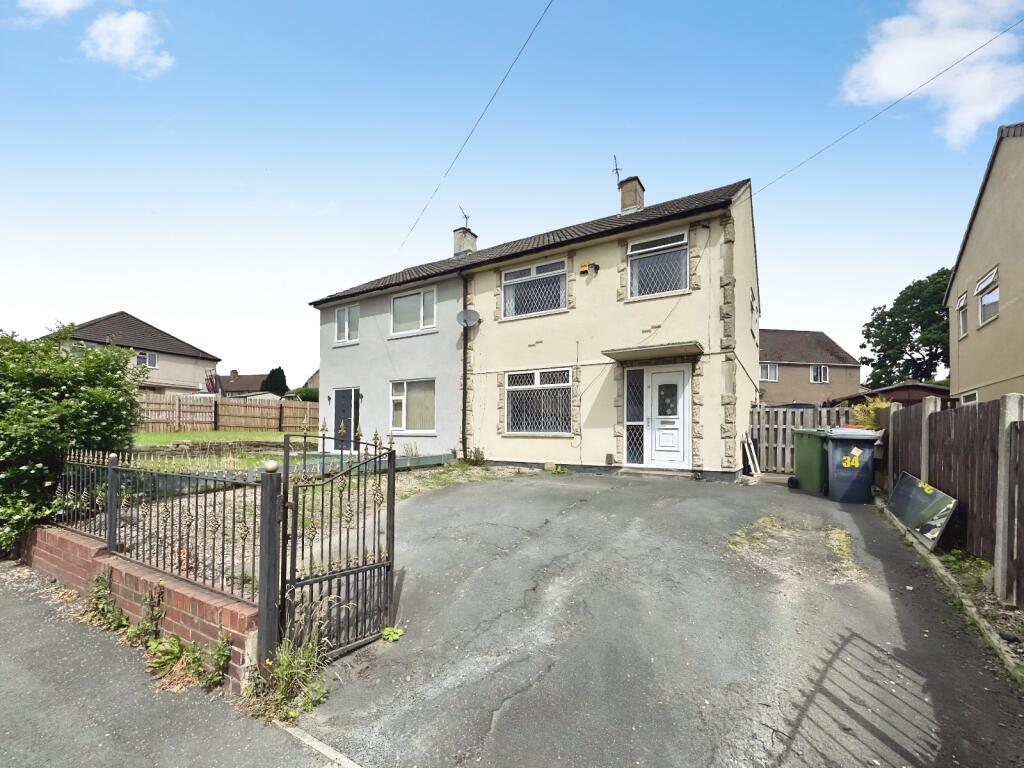 Main image of property: Foldings Parade, Scholes, Cleckheaton, BD19
