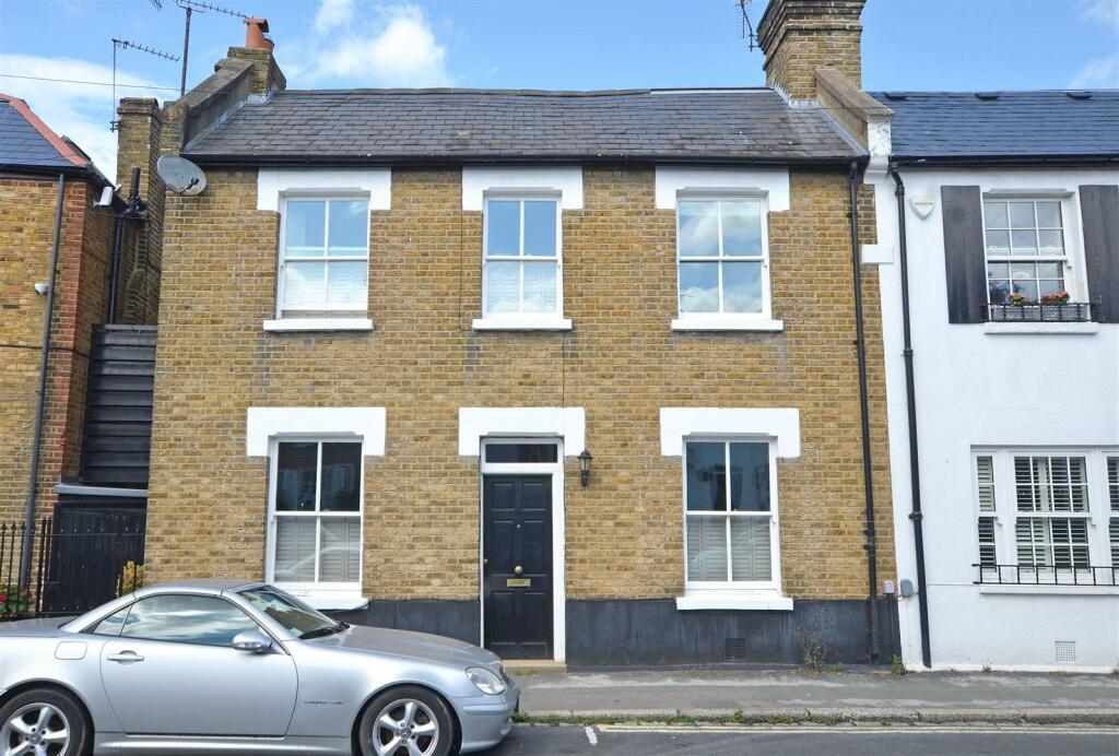 Main image of property: Park Road, Hampton Wick