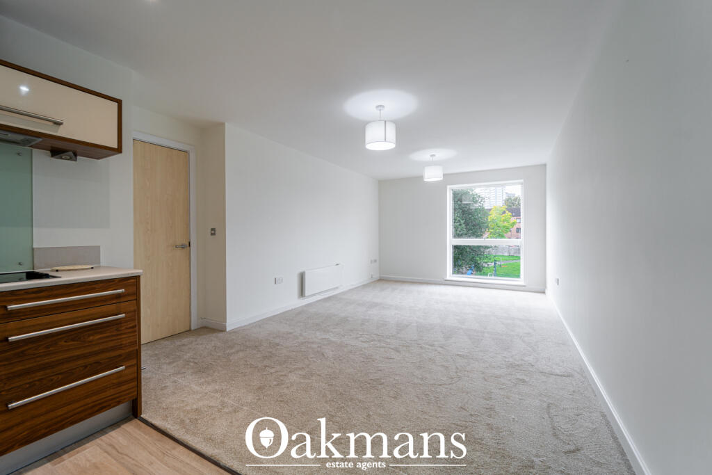 Apartment in Birmingham, West Midlands - View 2
