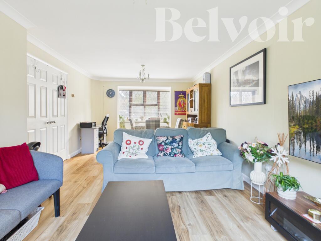 House in Basingstoke and Deane, Basingstoke - View 3