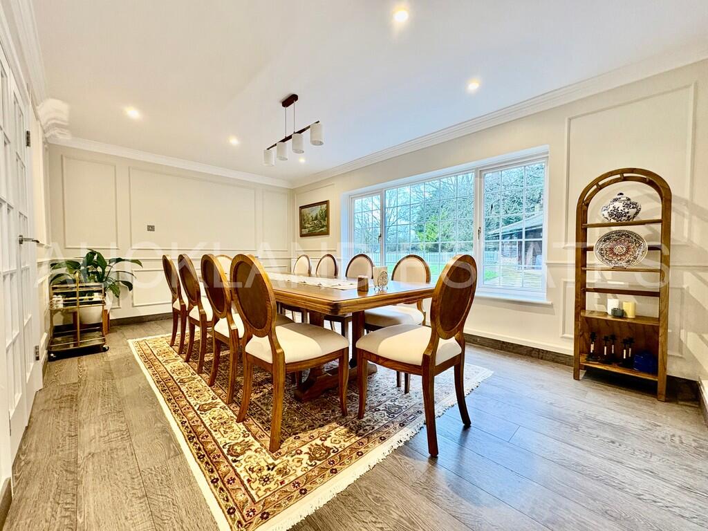 Additional image 11 of Foxes Lane, Brookmans Park, AL9