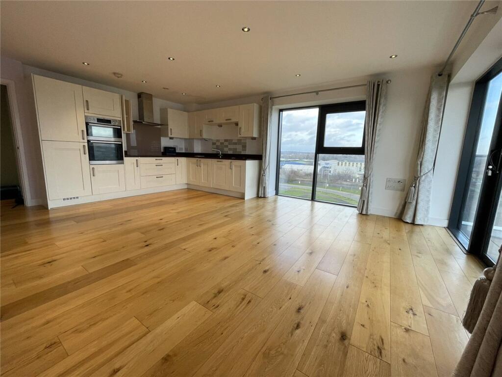 Main image of property: Kingman Way, Newbury, Berkshire, RG14