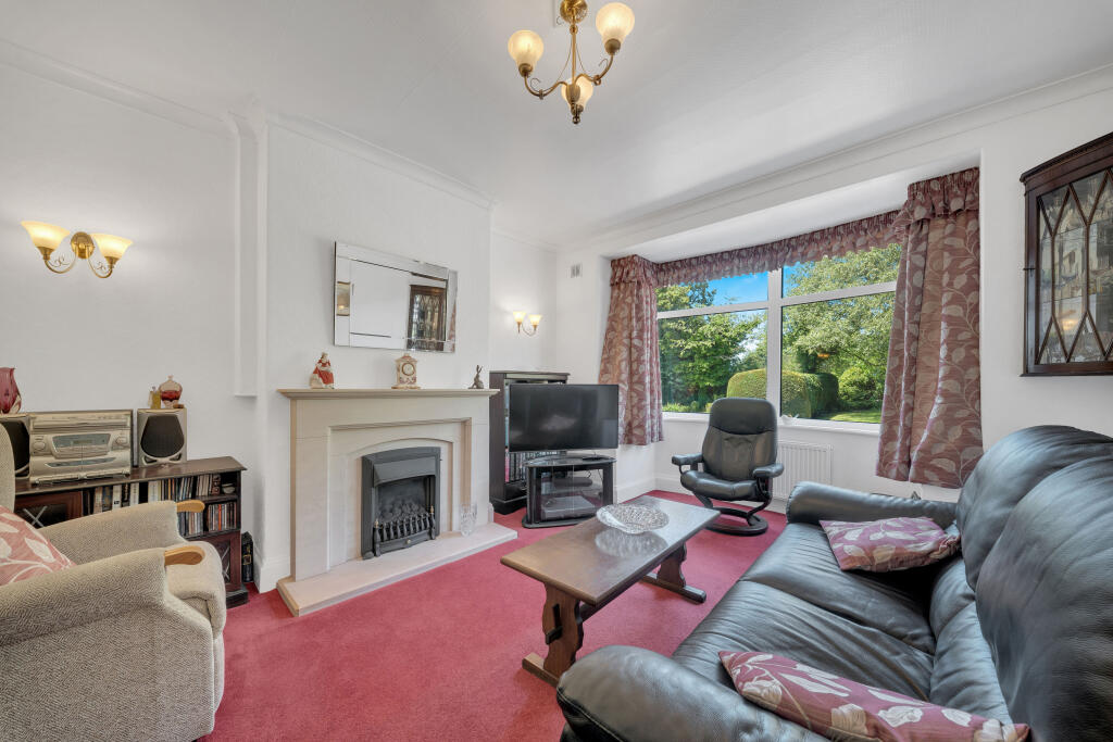House in Burnley, Harle Syke, Haggate - More