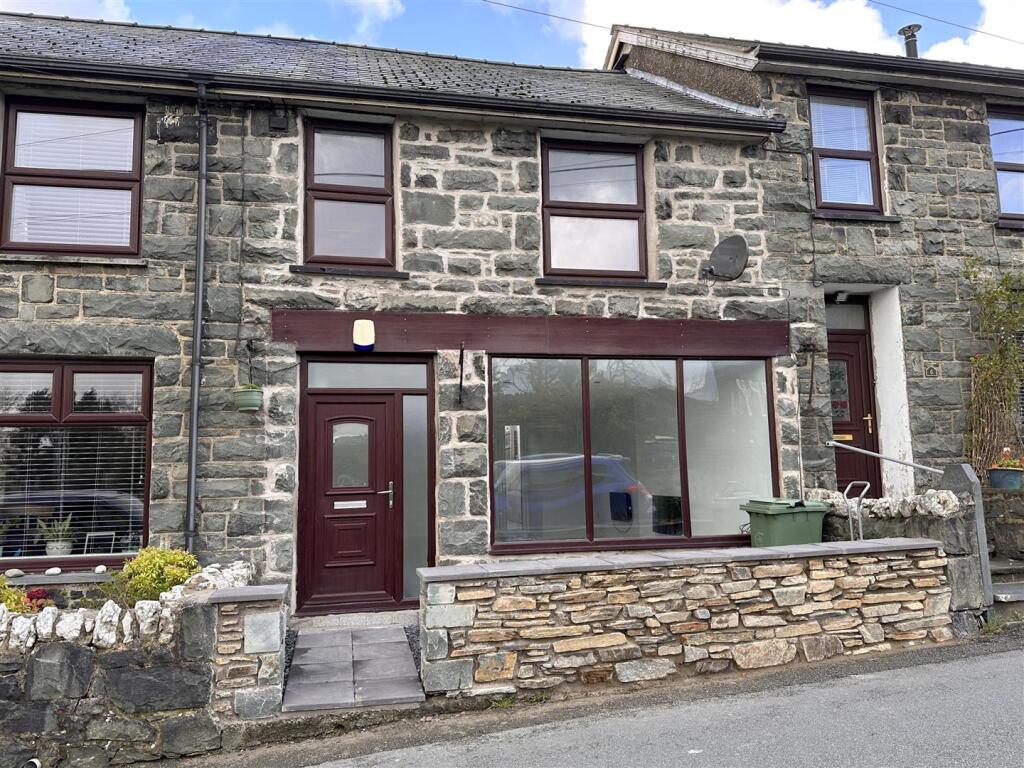 Main image of property: Fronwnion, Trawsfynydd