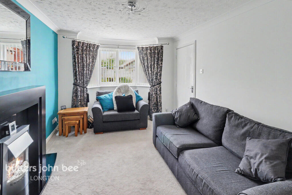 4-bed detached on Hampshire Crescent, Stoke-On-Trent, £340,000