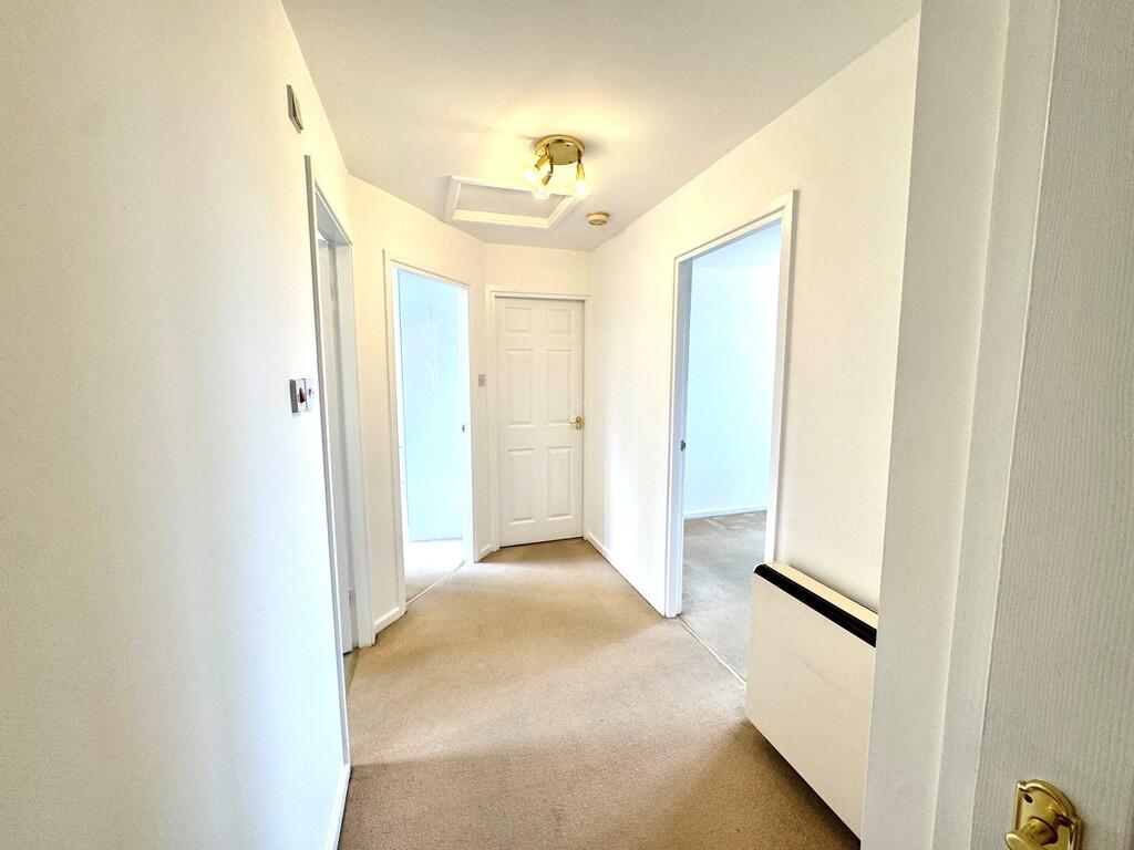 Apartment in Trafford, Greater Manchester - View 5