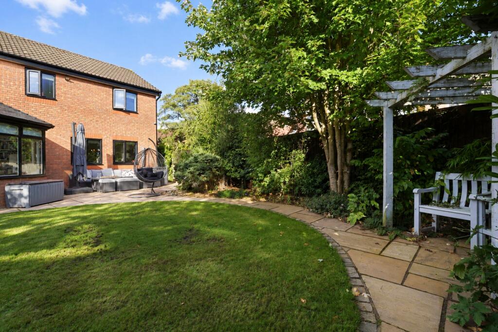 House in Preston - View 4