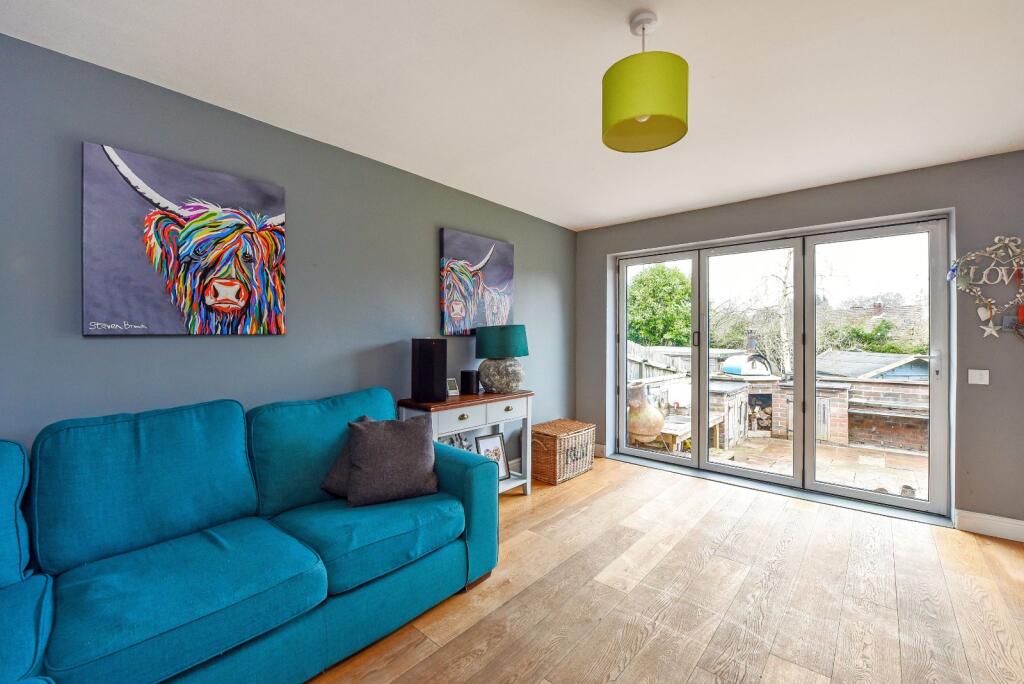 House in Guildford - View 4