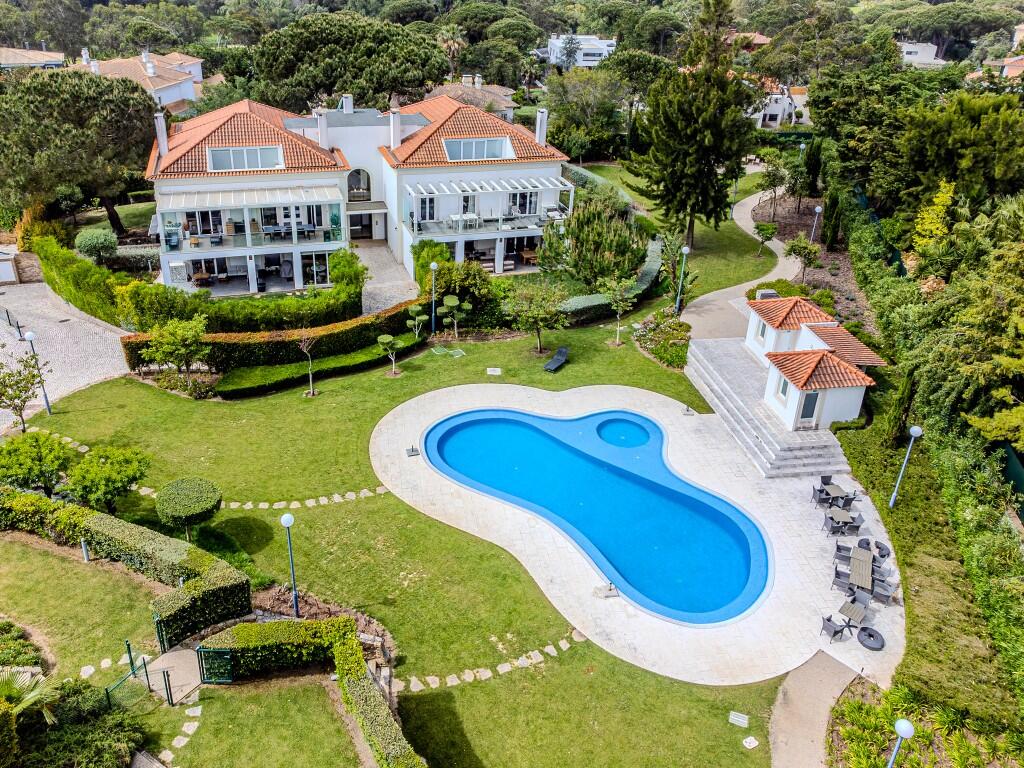 Main image of property: Alcabideche, Lisbon