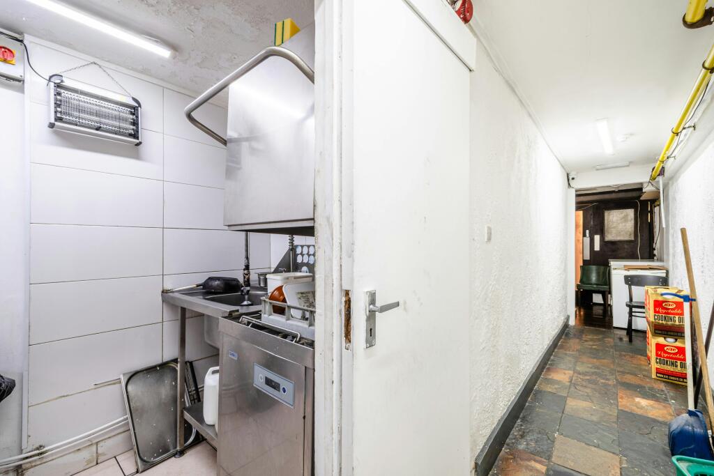 Brick Ln 192 - Low Res 10.jpg