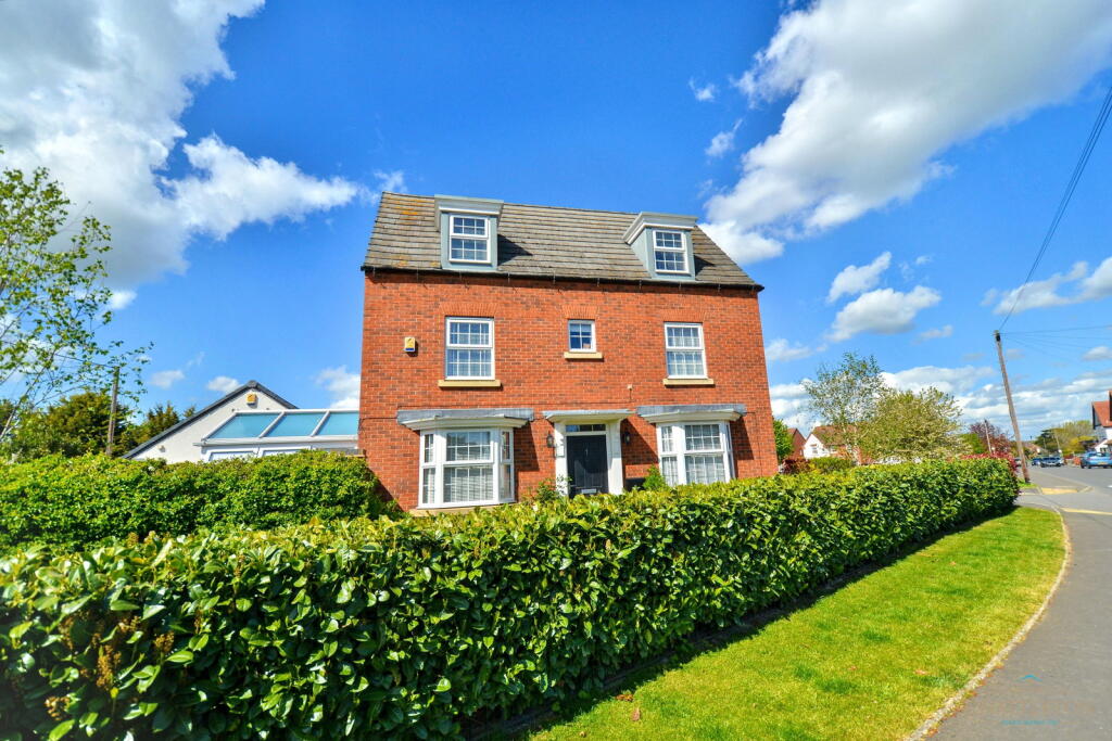 Main image of property: Crabtree Leys, Offenham, WR11 8SE