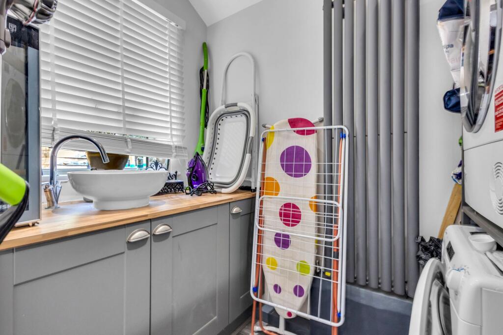 House in London, Manchester Estate, Isle of Dogs - View 5