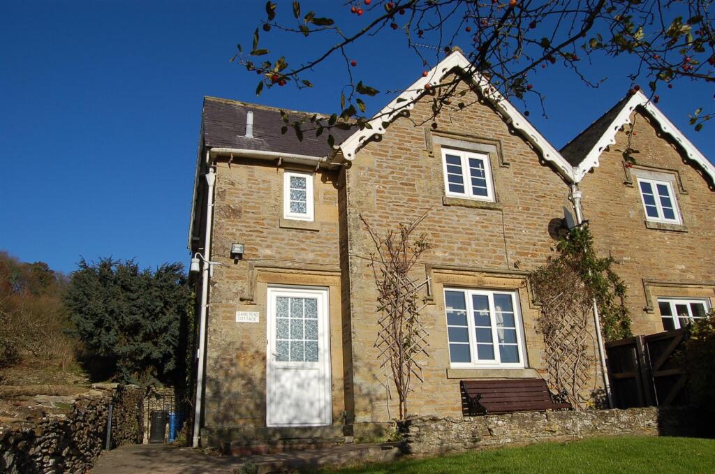 Main image of property: Ganstead Cottage, Troutsdale Road