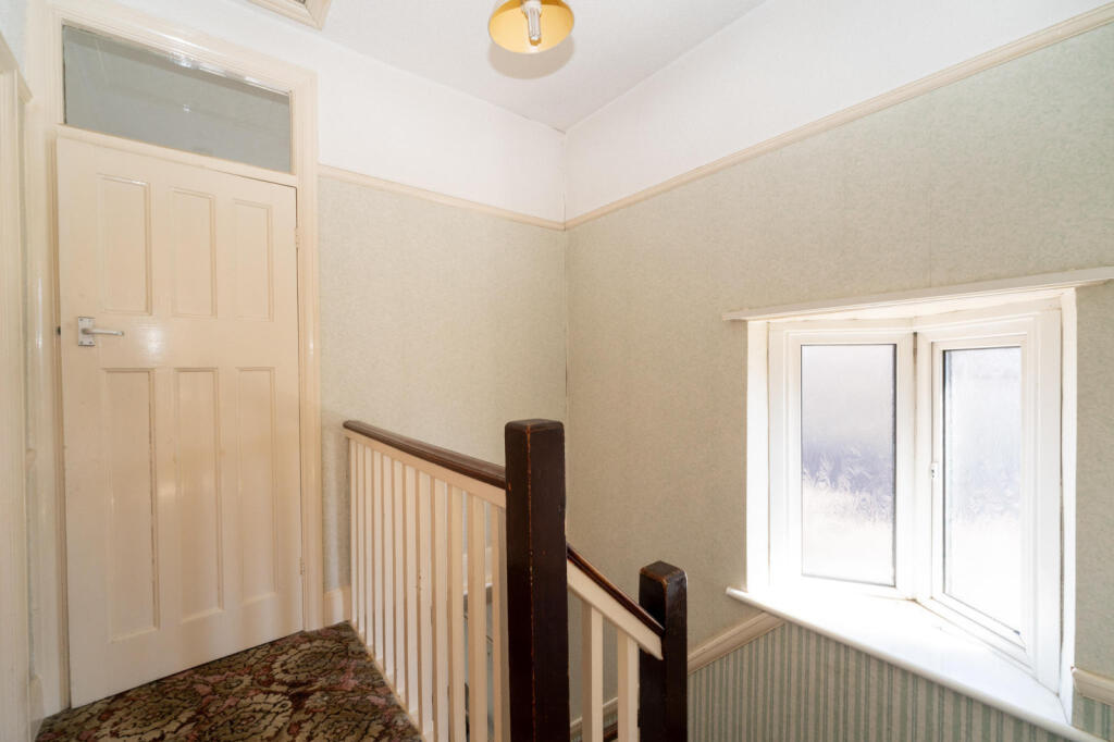 House in Ilford - More