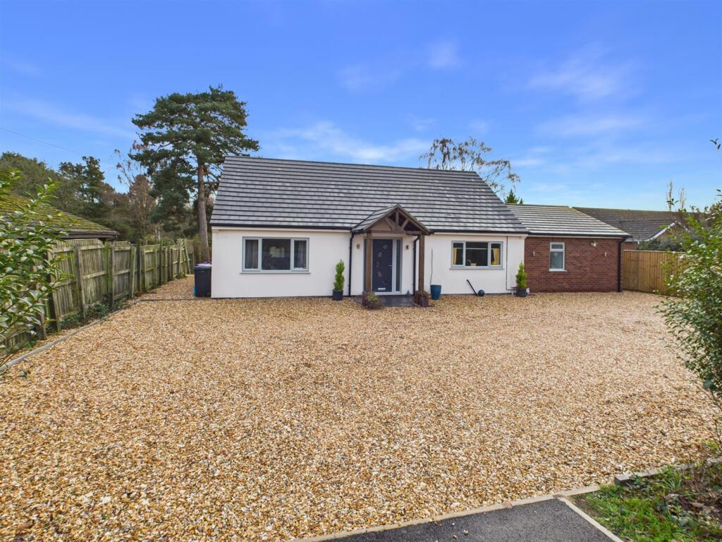 Main image of property: 82 Horncastle Road, Woodhall Spa