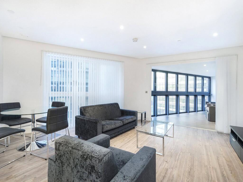 Main image of property: New Drum Street, Aldgate, E1