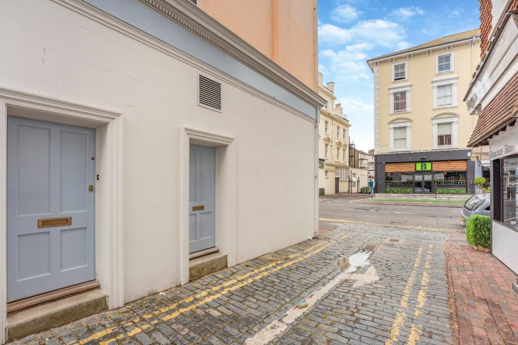 121, South Street, Eastbourne, East Sussex photo 2