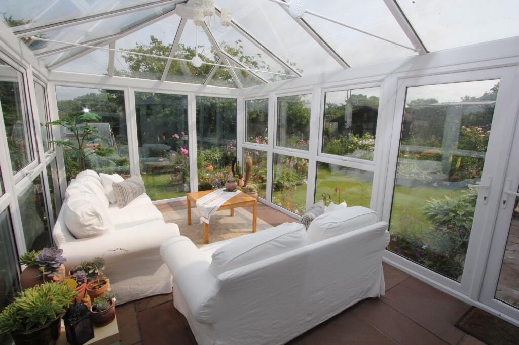 House in Boverton, Llantwit Major - View 6