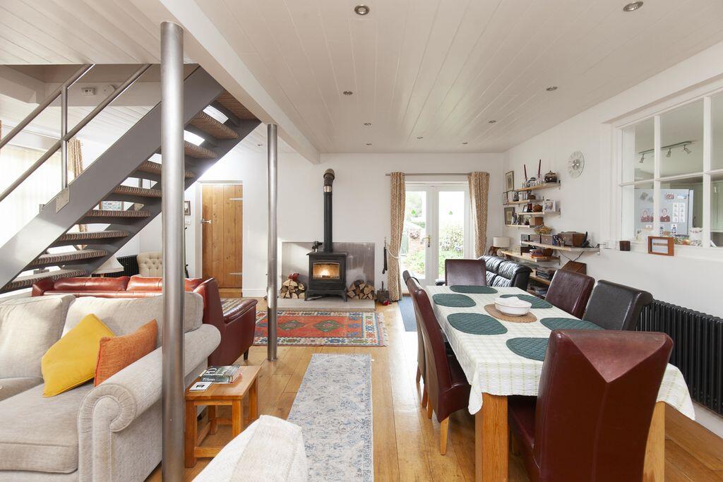 House in Salisbury - View 3