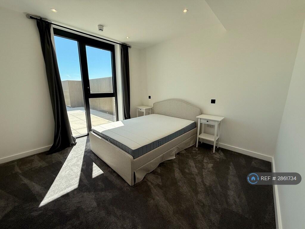 3 bedroom flat for rent