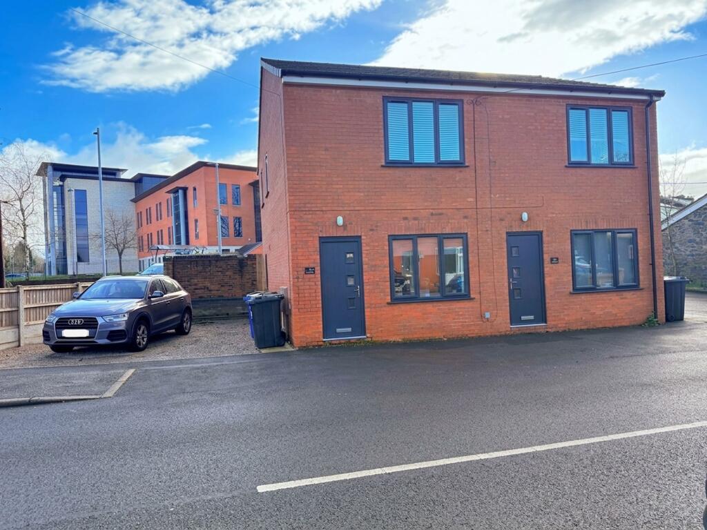 Main image of property: Apt 1, 46 Smith Street, Hyde