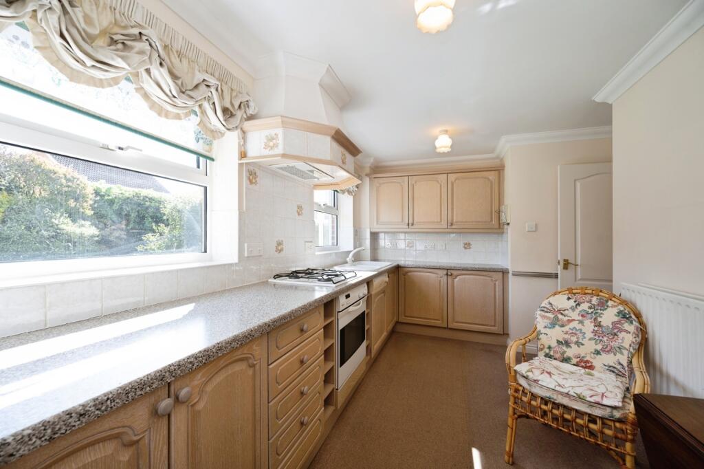 House in Portsmouth - View 5