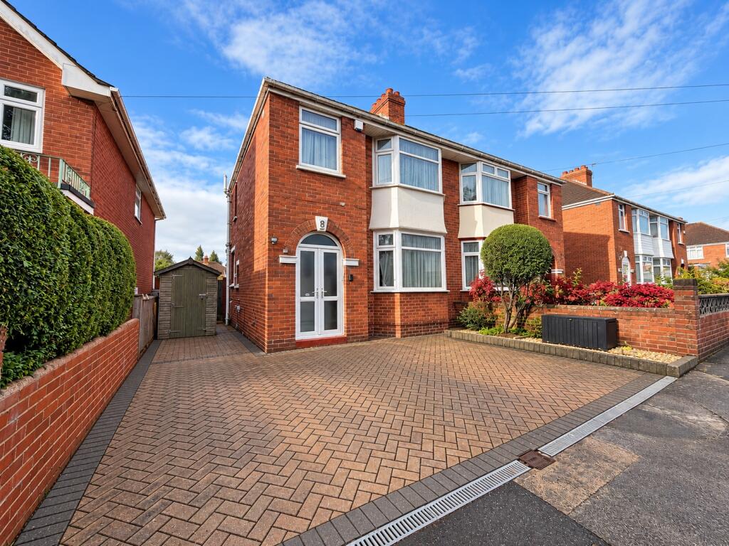 3 Bedroom Semi-Detached in EX4 8DE