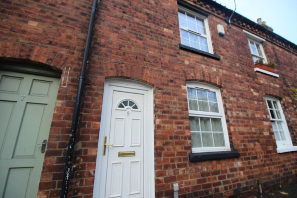 Main image of property: Wragby Road, Lincoln, Lincolnshire, LN2