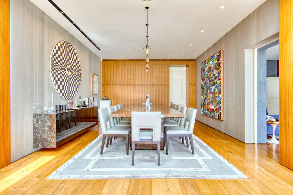 House in London - View 2