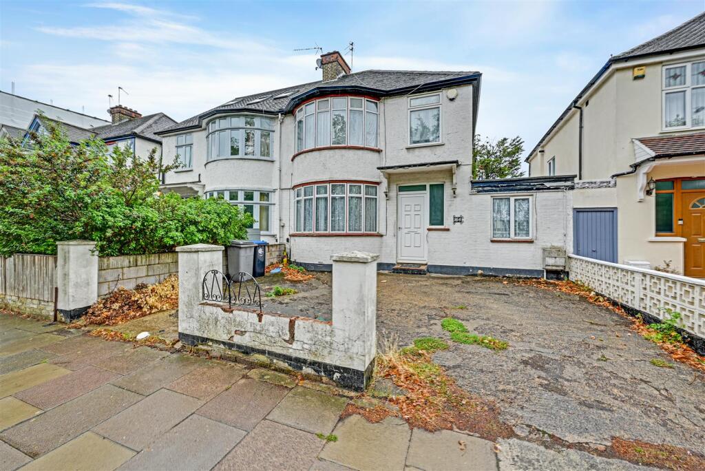 Main image of property: Doyle Gardens, Willesden/Kensal Rise (Borders) NW10 3SU, London