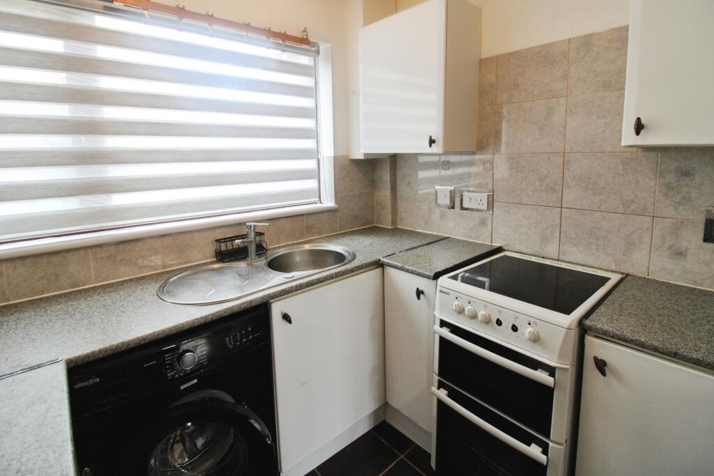 House in London - View 4