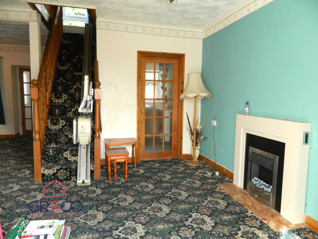 House in Newport - View 3