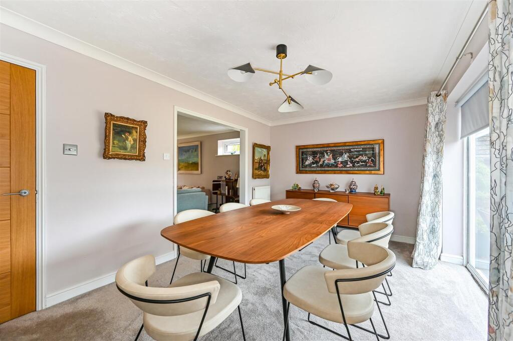 Chilworth Gardens, Clanfield - View 6