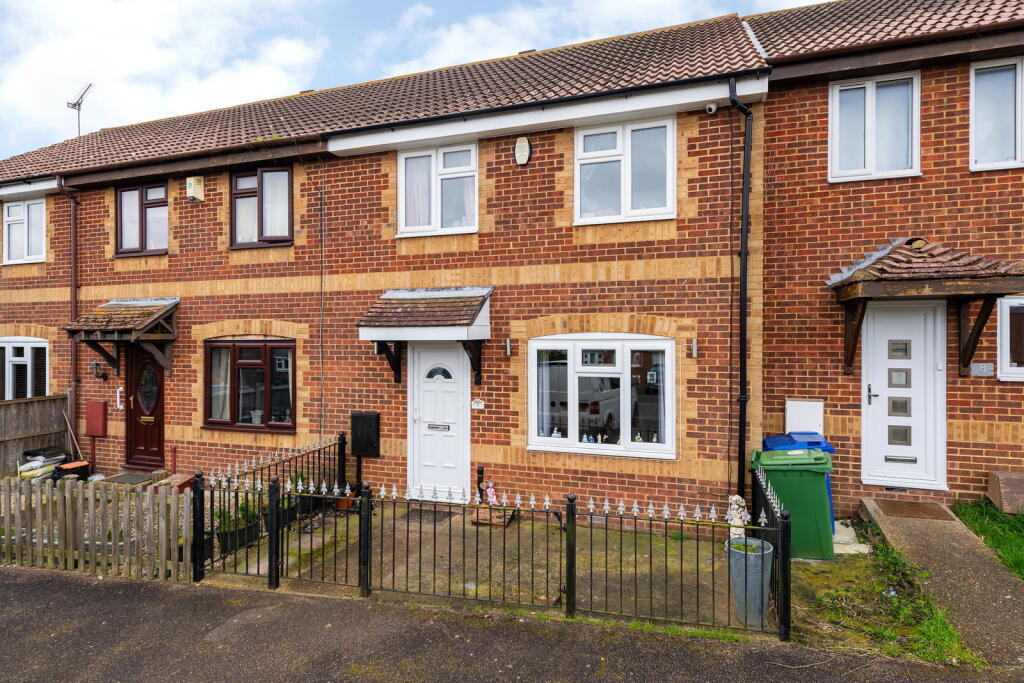 Main image of property: Anne Boleyn Close,Eastchurch,Sheerness,ME12 4AT