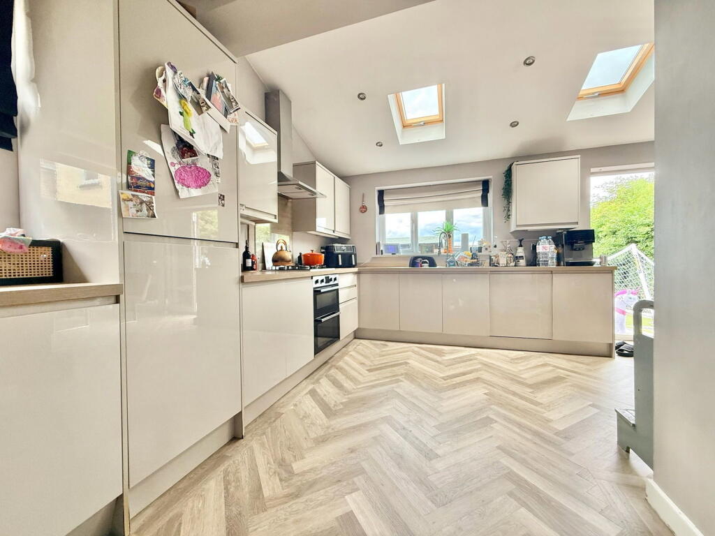 House in Dudley - View 3