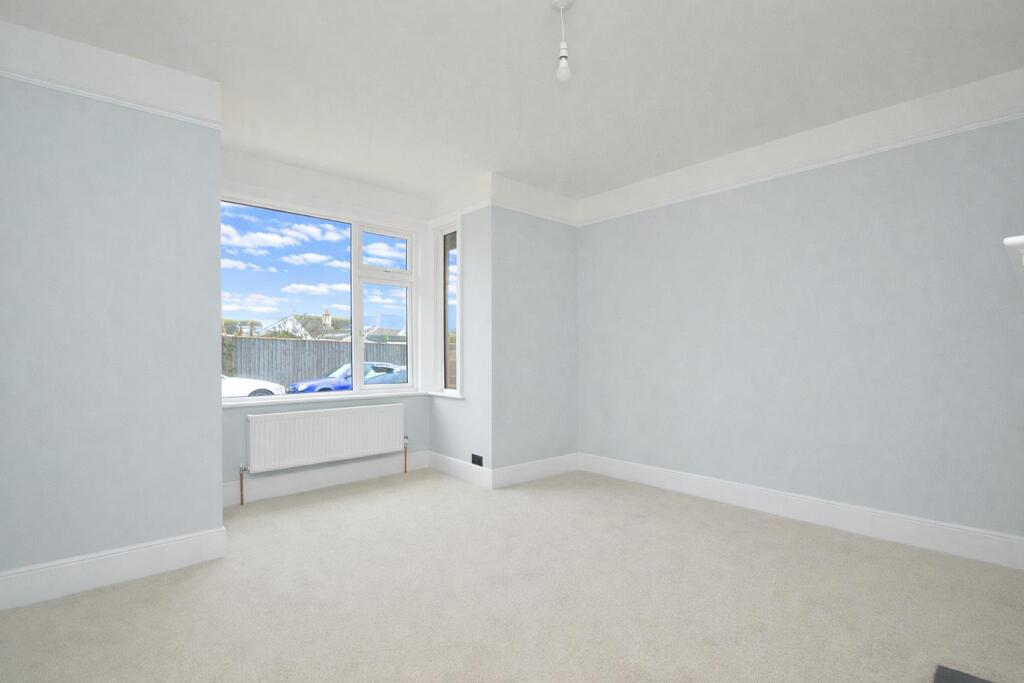 Newly Renovated Home * Lake photo 3